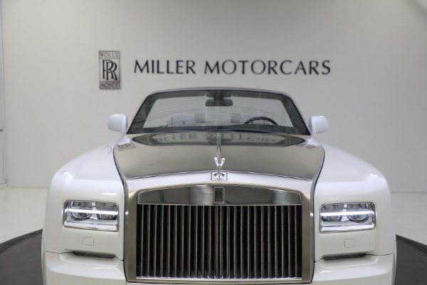 Used 2017 Rolls-Royce Phantom Drophead Coupe for sale Sold at Alfa Romeo of Greenwich in Greenwich CT 06830 28