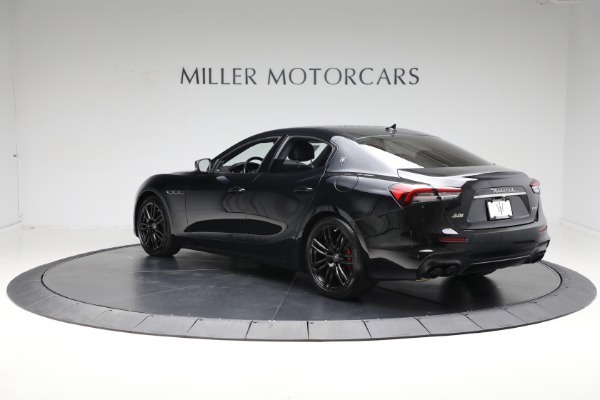 Used 2021 Maserati Ghibli SQ4 for sale Sold at Alfa Romeo of Greenwich in Greenwich CT 06830 3