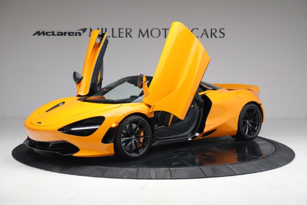 New 2021 McLaren 720S Spider for sale $378,110 at Alfa Romeo of Greenwich in Greenwich CT 06830 14