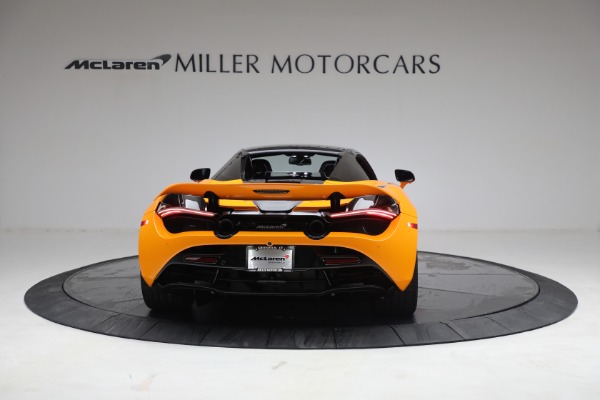 New 2021 McLaren 720S Spider for sale $378,110 at Alfa Romeo of Greenwich in Greenwich CT 06830 18