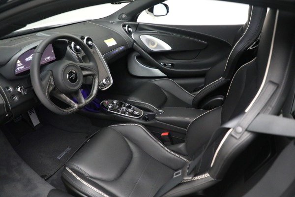 New 2021 McLaren GT Luxe for sale $217,205 at Alfa Romeo of Greenwich in Greenwich CT 06830 17