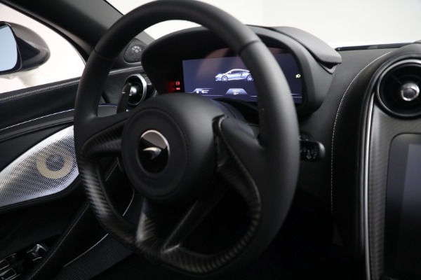 New 2021 McLaren GT Luxe for sale $217,205 at Alfa Romeo of Greenwich in Greenwich CT 06830 20