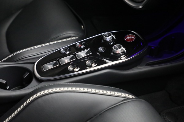 New 2021 McLaren GT Luxe for sale $217,205 at Alfa Romeo of Greenwich in Greenwich CT 06830 25