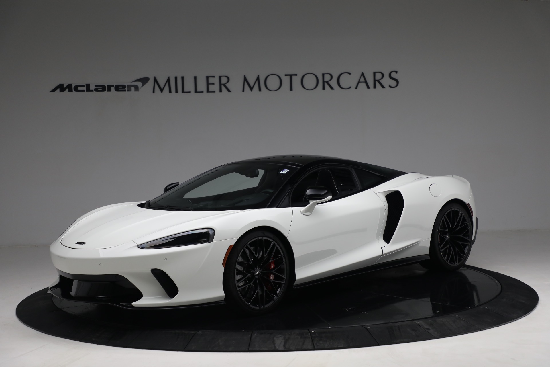 New 2021 McLaren GT Luxe for sale $217,205 at Alfa Romeo of Greenwich in Greenwich CT 06830 1
