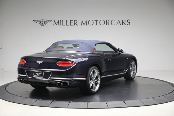 Used 2021 Bentley Continental GTC V8 for sale Sold at Alfa Romeo of Greenwich in Greenwich CT 06830 19