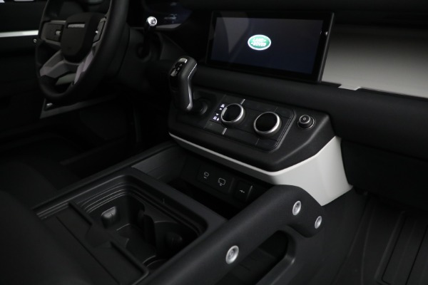 Used 2021 Land Rover Defender 90 X-Dynamic S for sale Sold at Alfa Romeo of Greenwich in Greenwich CT 06830 22