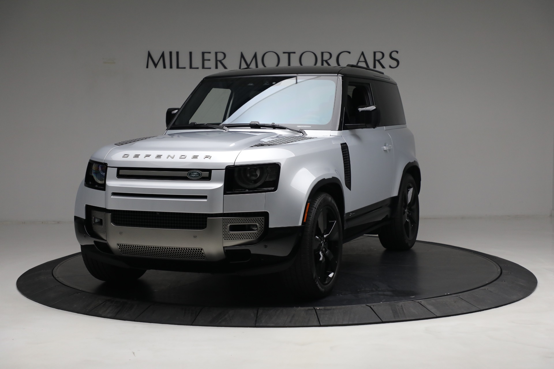Used 2021 Land Rover Defender 90 X-Dynamic S for sale Sold at Alfa Romeo of Greenwich in Greenwich CT 06830 1