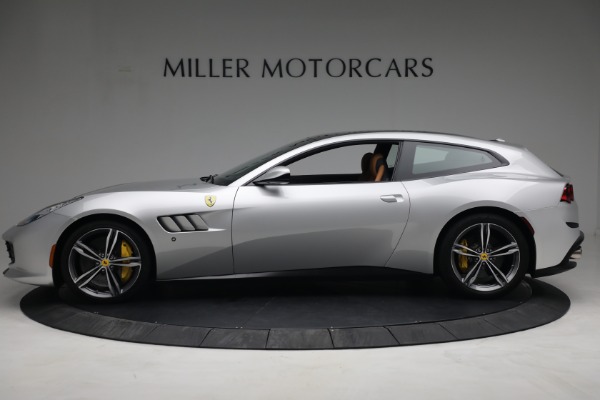 Used 2018 Ferrari GTC4Lusso for sale Sold at Alfa Romeo of Greenwich in Greenwich CT 06830 3