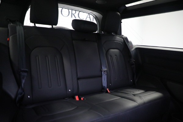 Used 2021 Land Rover Defender 90 X for sale Sold at Alfa Romeo of Greenwich in Greenwich CT 06830 17