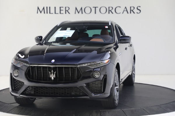 New 2021 Maserati Levante S GranSport for sale Sold at Alfa Romeo of Greenwich in Greenwich CT 06830 1