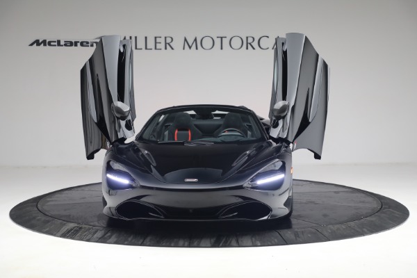 New 2021 McLaren 720S Spider for sale $399,120 at Alfa Romeo of Greenwich in Greenwich CT 06830 13