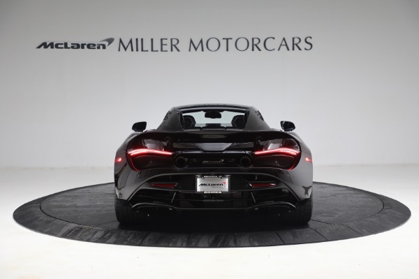 New 2021 McLaren 720S Spider for sale $399,120 at Alfa Romeo of Greenwich in Greenwich CT 06830 18