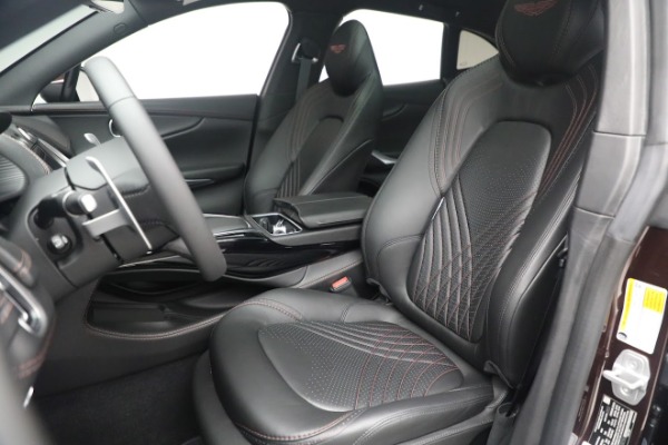 New 2021 Aston Martin DBX for sale $196,386 at Alfa Romeo of Greenwich in Greenwich CT 06830 15