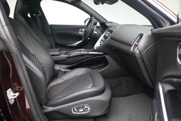 New 2021 Aston Martin DBX for sale $196,386 at Alfa Romeo of Greenwich in Greenwich CT 06830 17