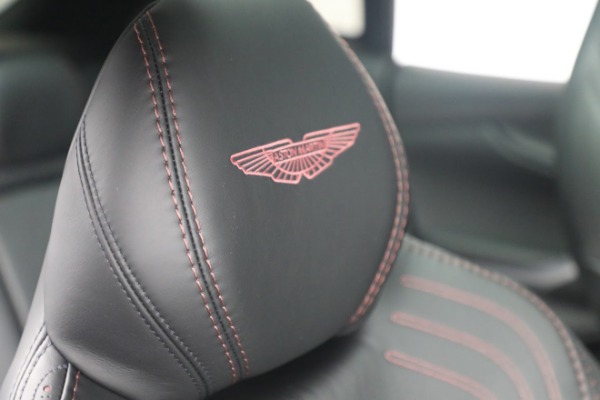 New 2021 Aston Martin DBX for sale $196,386 at Alfa Romeo of Greenwich in Greenwich CT 06830 19