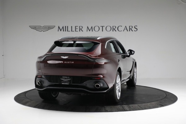 Used 2021 Aston Martin DBX for sale $167,900 at Alfa Romeo of Greenwich in Greenwich CT 06830 6