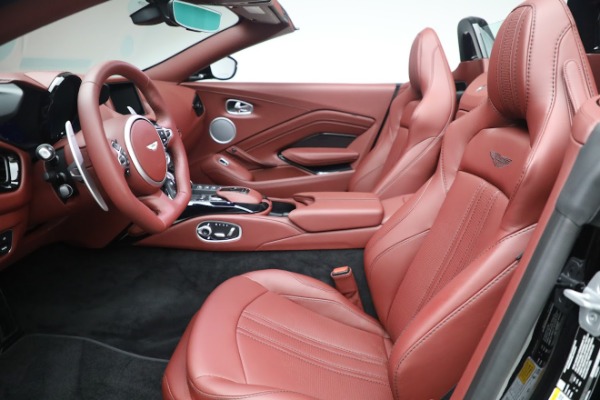 Used 2021 Aston Martin Vantage Roadster for sale $109,900 at Alfa Romeo of Greenwich in Greenwich CT 06830 14