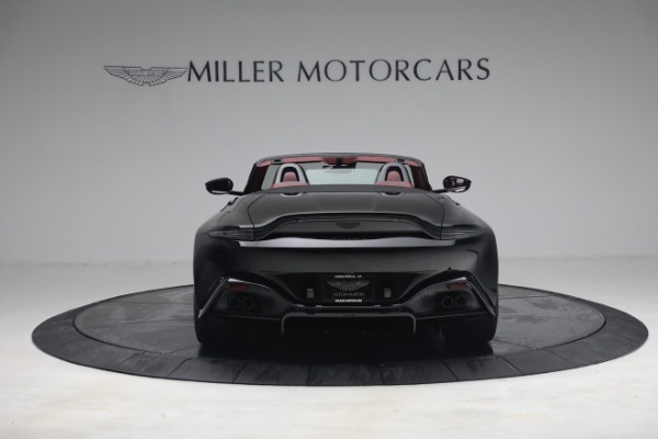 Used 2021 Aston Martin Vantage Roadster for sale $109,900 at Alfa Romeo of Greenwich in Greenwich CT 06830 5
