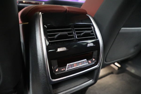 Used 2021 BMW X6 M50i for sale Sold at Alfa Romeo of Greenwich in Greenwich CT 06830 18