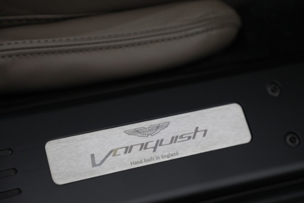 Used 2016 Aston Martin Vanquish Volante for sale $169,900 at Alfa Romeo of Greenwich in Greenwich CT 06830 25