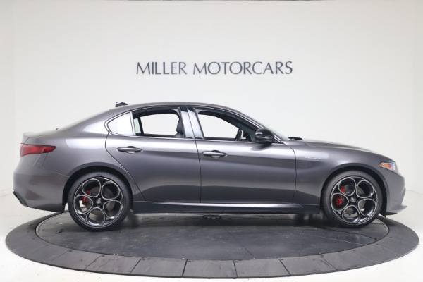 New 2022 Alfa Romeo Giulia Veloce for sale Sold at Alfa Romeo of Greenwich in Greenwich CT 06830 9