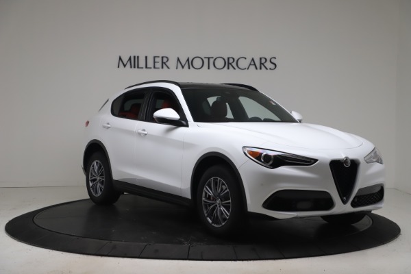 New 2022 Alfa Romeo Stelvio Sprint for sale $52,245 at Alfa Romeo of Greenwich in Greenwich CT 06830 11