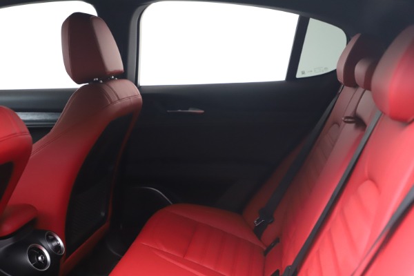 New 2022 Alfa Romeo Stelvio Sprint for sale $52,245 at Alfa Romeo of Greenwich in Greenwich CT 06830 17