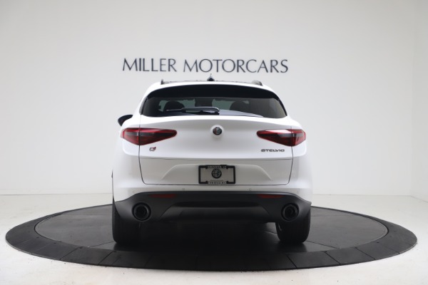 New 2022 Alfa Romeo Stelvio Sprint for sale $52,245 at Alfa Romeo of Greenwich in Greenwich CT 06830 6