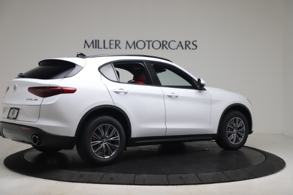 New 2022 Alfa Romeo Stelvio Sprint for sale $52,245 at Alfa Romeo of Greenwich in Greenwich CT 06830 8