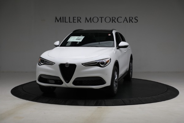 New 2022 Alfa Romeo Stelvio Sprint for sale Sold at Alfa Romeo of Greenwich in Greenwich CT 06830 1