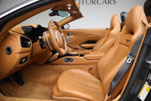 Used 2021 Aston Martin Vantage Roadster for sale Sold at Alfa Romeo of Greenwich in Greenwich CT 06830 25