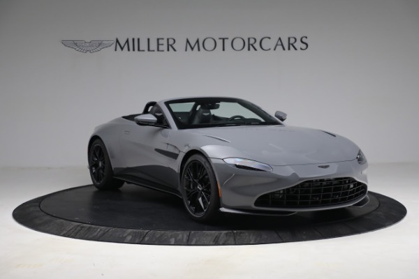 New 2021 Aston Martin Vantage Roadster for sale $180,286 at Alfa Romeo of Greenwich in Greenwich CT 06830 10