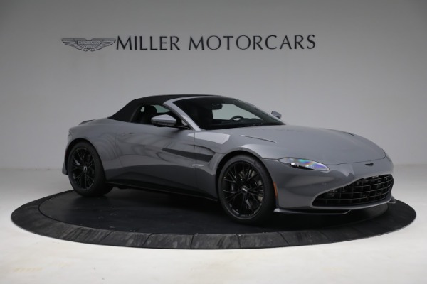 New 2021 Aston Martin Vantage Roadster for sale $180,286 at Alfa Romeo of Greenwich in Greenwich CT 06830 26