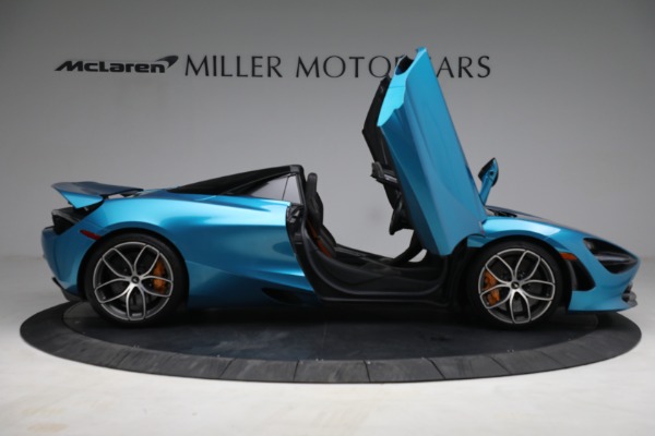 Used 2020 McLaren 720S Spider for sale Sold at Alfa Romeo of Greenwich in Greenwich CT 06830 18