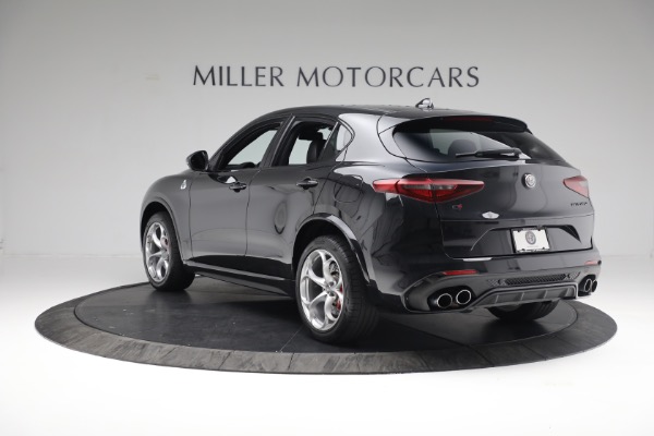 Used 2021 Alfa Romeo Stelvio Quadrifoglio for sale Sold at Alfa Romeo of Greenwich in Greenwich CT 06830 5