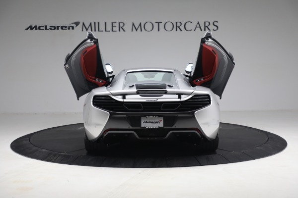 Used 2015 McLaren 650S Spider for sale Sold at Alfa Romeo of Greenwich in Greenwich CT 06830 24