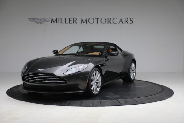 Used 2019 Aston Martin DB11 Volante for sale Sold at Alfa Romeo of Greenwich in Greenwich CT 06830 14