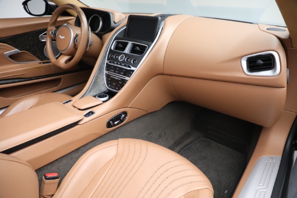 Used 2019 Aston Martin DB11 Volante for sale Sold at Alfa Romeo of Greenwich in Greenwich CT 06830 24