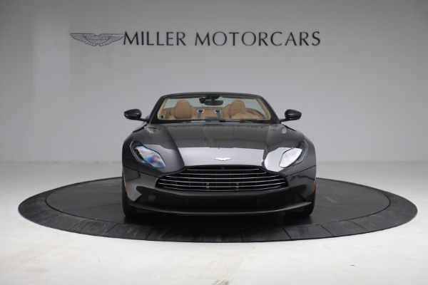 Used 2019 Aston Martin DB11 Volante for sale Sold at Alfa Romeo of Greenwich in Greenwich CT 06830 4