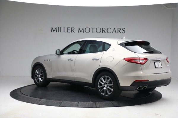 Used 2018 Maserati Levante for sale Sold at Alfa Romeo of Greenwich in Greenwich CT 06830 4