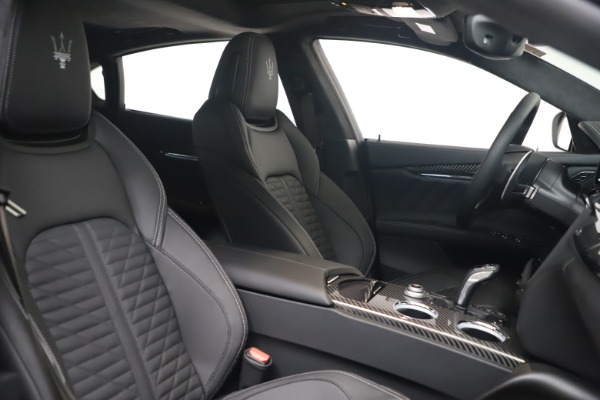 New 2022 Maserati Quattroporte Modena Q4 for sale $131,195 at Alfa Romeo of Greenwich in Greenwich CT 06830 20