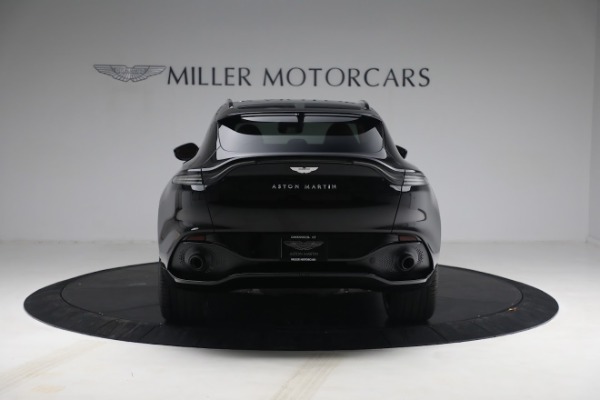Used 2021 Aston Martin DBX for sale $185,900 at Alfa Romeo of Greenwich in Greenwich CT 06830 5