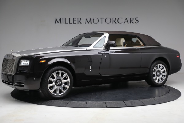 Used 2015 Rolls-Royce Phantom Drophead Coupe for sale Sold at Alfa Romeo of Greenwich in Greenwich CT 06830 15