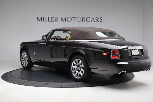 Used 2015 Rolls-Royce Phantom Drophead Coupe for sale Sold at Alfa Romeo of Greenwich in Greenwich CT 06830 18