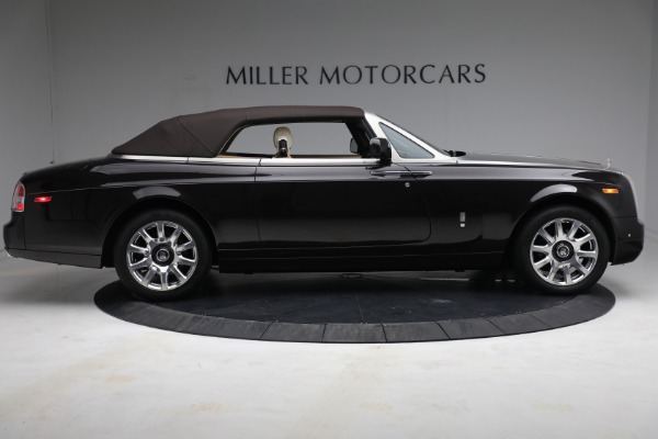 Used 2015 Rolls-Royce Phantom Drophead Coupe for sale Call for price at Alfa Romeo of Greenwich in Greenwich CT 06830 22
