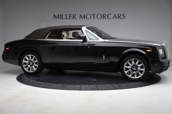 Used 2015 Rolls-Royce Phantom Drophead Coupe for sale Call for price at Alfa Romeo of Greenwich in Greenwich CT 06830 23