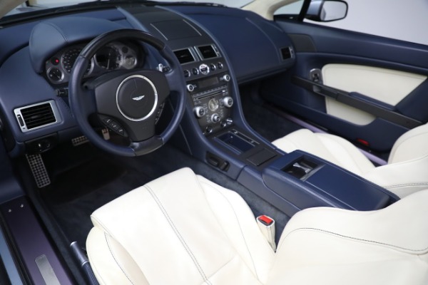 Used 2009 Aston Martin V8 Vantage Roadster for sale Sold at Alfa Romeo of Greenwich in Greenwich CT 06830 13