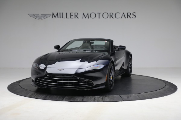 New 2021 Aston Martin Vantage Roadster for sale $192,386 at Alfa Romeo of Greenwich in Greenwich CT 06830 12