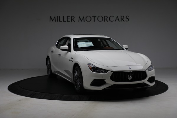 New 2022 Maserati Ghibli Modena Q4 for sale Sold at Alfa Romeo of Greenwich in Greenwich CT 06830 11