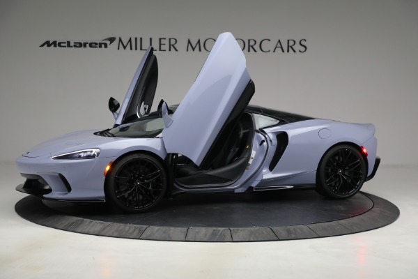 New 2022 McLaren GT Luxe for sale $244,275 at Alfa Romeo of Greenwich in Greenwich CT 06830 15